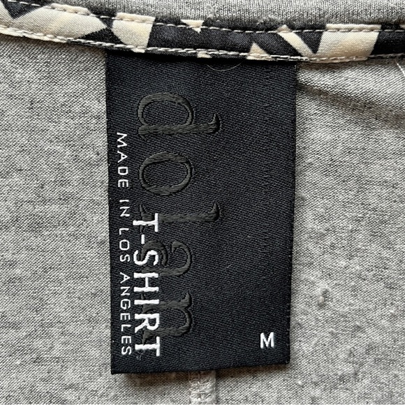 Dolan T-Shirt Anthropologie Blue & Gray  Lamai Embroidered Top Southwestern Sz M - Picture 5 of 15